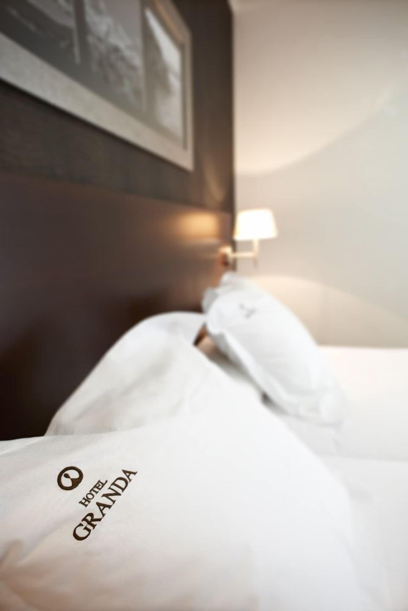 Hotel Granda Onís Kamer foto